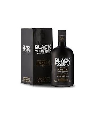 Bouteille de Black Mountain Notes Fumées whisky français avec son coffret