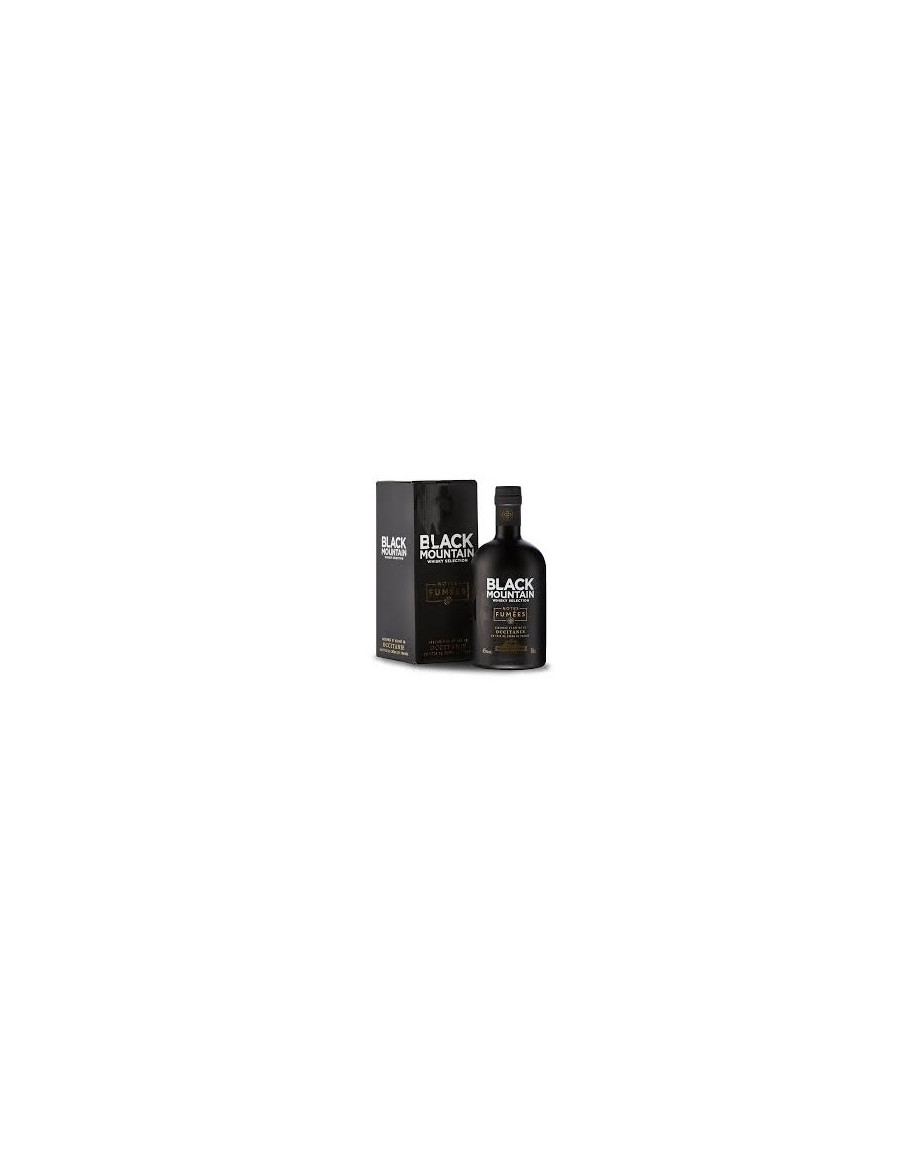 Bouteille de Black Mountain Notes Fumées whisky français avec son coffret